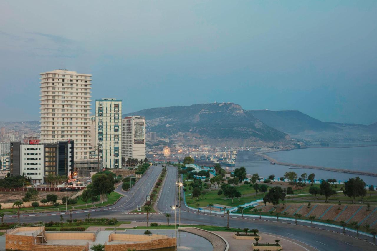 Four Points By Sheraton Oran Hotel Exterior photo